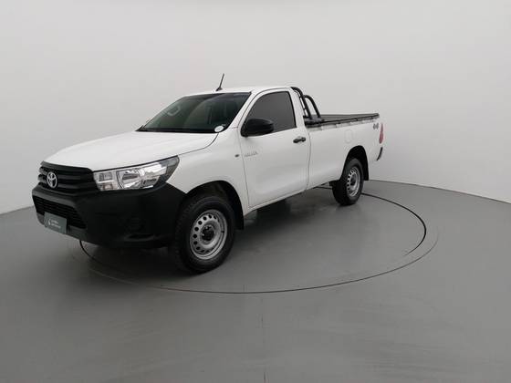 TOYOTA HILUX 2.8 D-4D TURBO DIESEL CS 4X4 MANUAL TOYOTA HILUX 2.8 D-4D TURBO DIESEL CS 4X4 MANUAL
